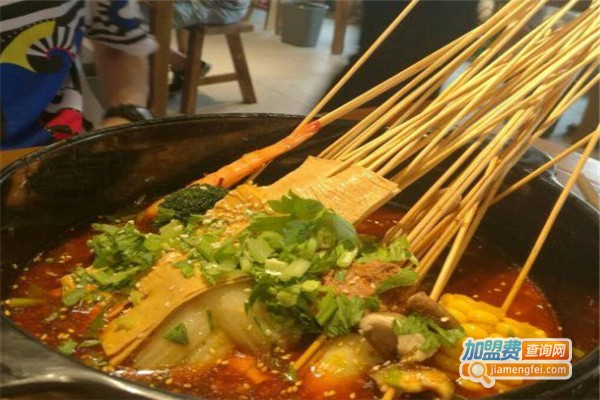 隔壁老王串串香加盟费