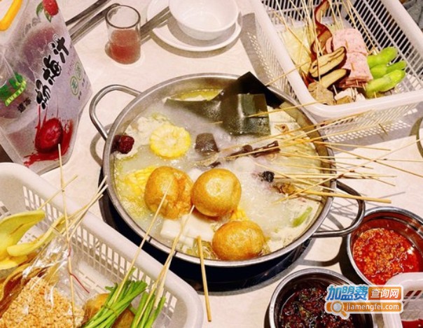 教场咸货火锅加盟费