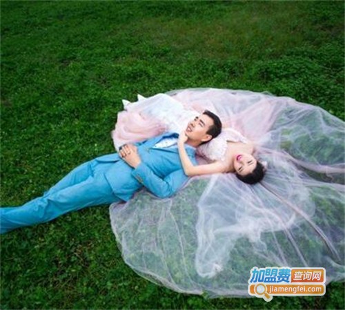 非凡婚纱摄影加盟费