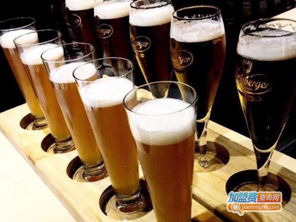 兰巴赫西餐啤酒坊加盟费