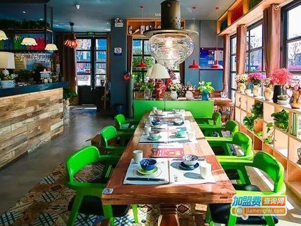 青炉里烤鱼音乐餐厅加盟费