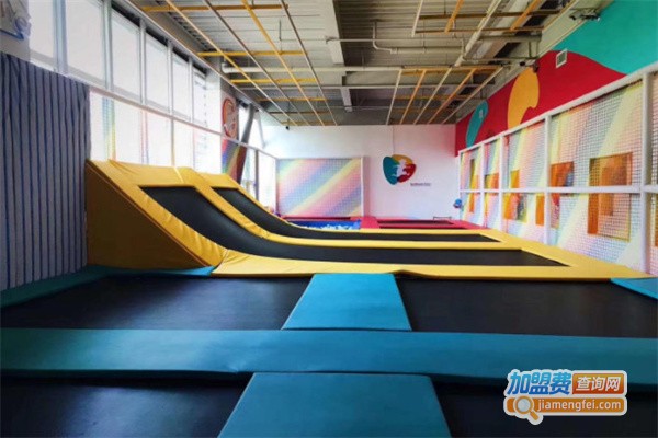 澳睿跑儿童体能运动馆加盟