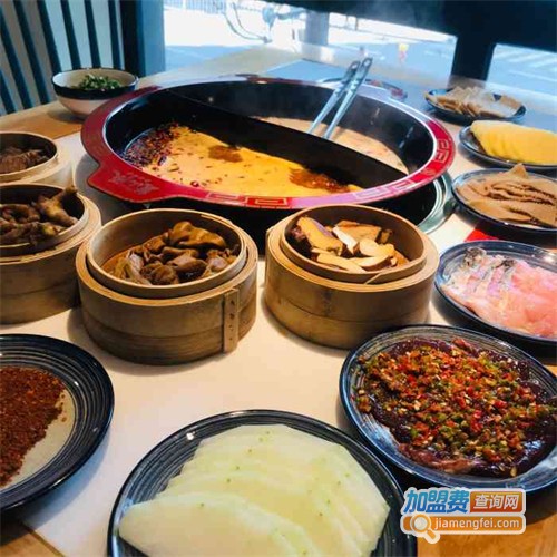 麓山派卤味火锅加盟