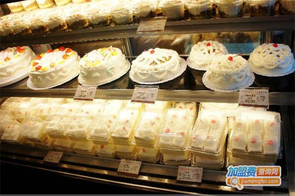 上海红宝石蛋糕加盟