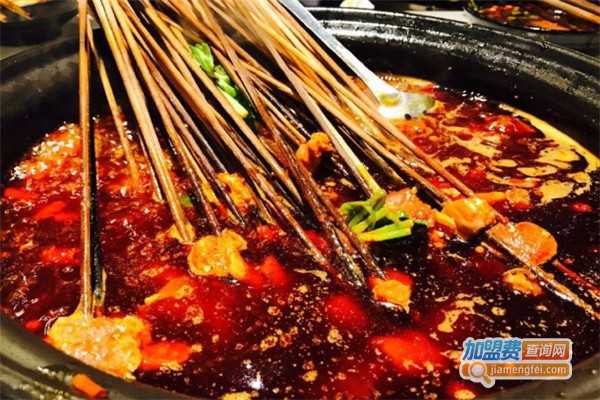 吃不累串串香加盟费