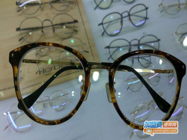 十度眼镜加盟费