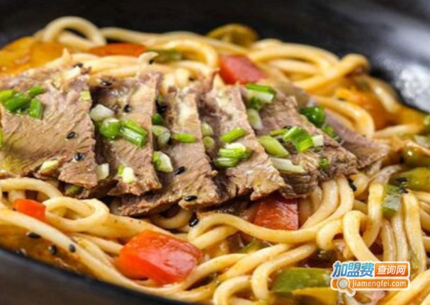 美味易百私房牛肉面加盟