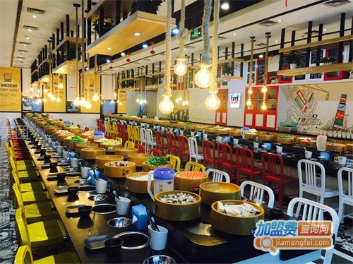 汤响自助回转火锅加盟费