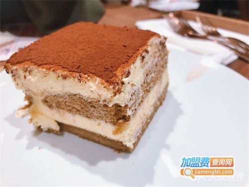 提拉米苏烘焙坊加盟