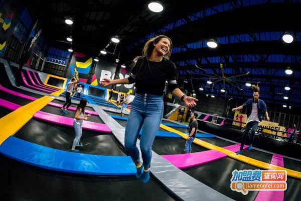 多乐蹦床公园加盟费