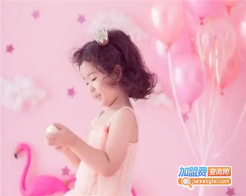 可爱多儿童摄影加盟费