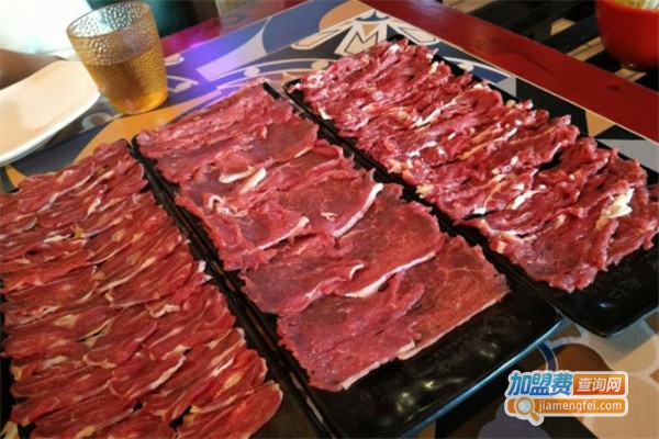 阁外牛潮汕牛肉鲜火锅加盟