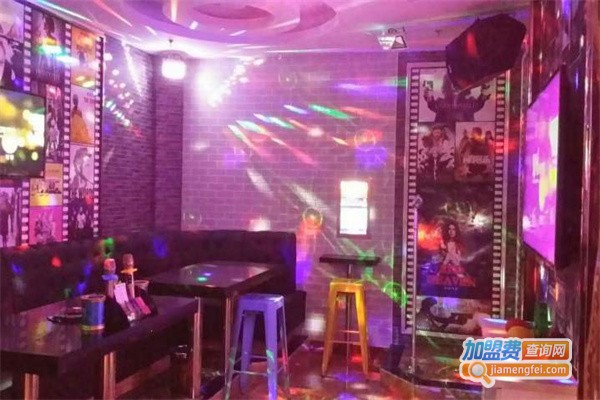 百乐门星汇量贩KTV加盟