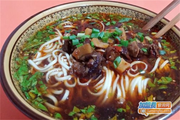 馋猫冒菜加盟费