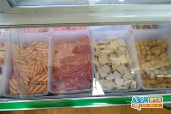 一丈红关东冒菜加盟