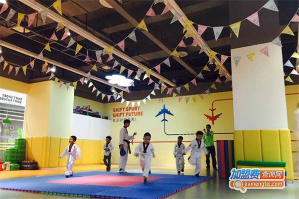 奇趣儿童运动馆加盟费