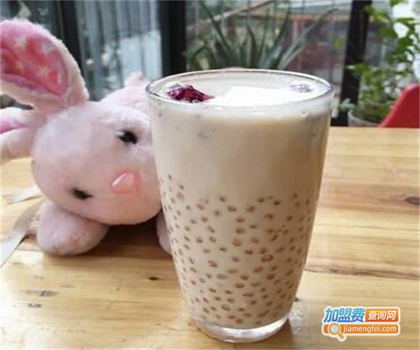 多半式奶茶