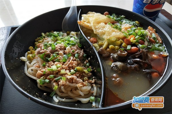 老柳州螺蛳粉休闲餐厅加盟