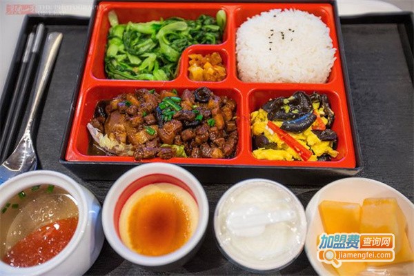 高档中式快餐加盟费