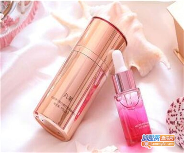 中档化妆品加盟费