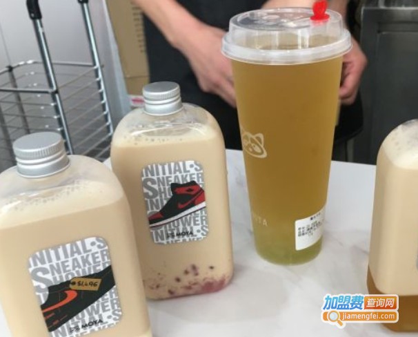 moya魔亚奶茶加盟费