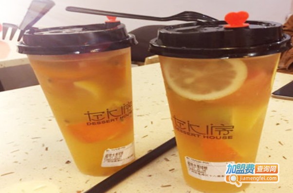 左心房茶饮加盟费