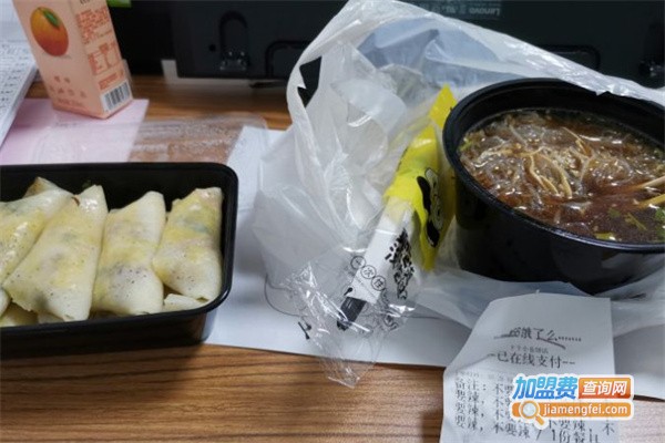十个小卷饼加盟