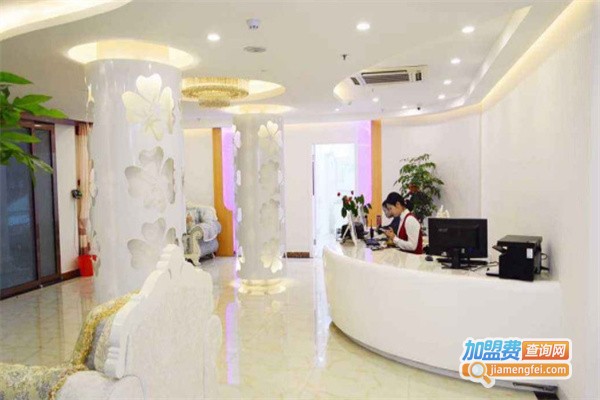 栎美国际美容加盟