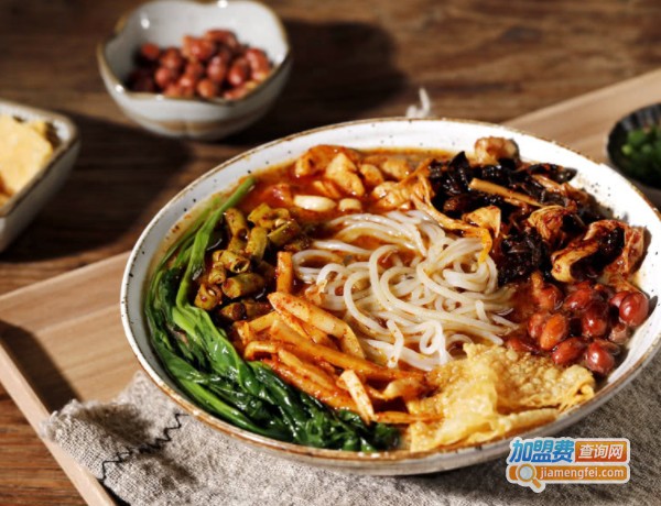 自然稻螺蛳粉加盟