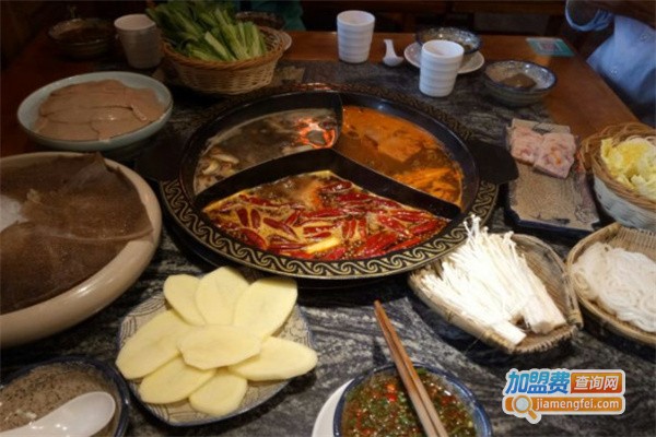 川勒府山城老火锅加盟
