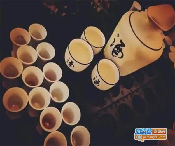 酒号巴士