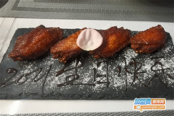 以诺酒窖西餐加盟