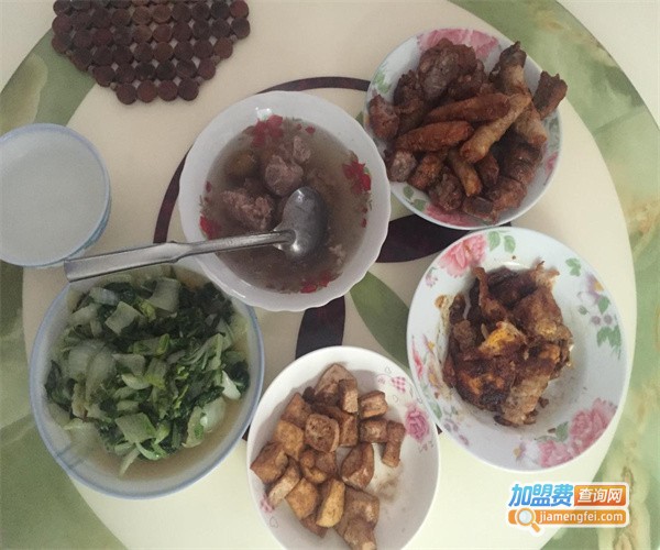 外婆管饱四菜一汤加盟费