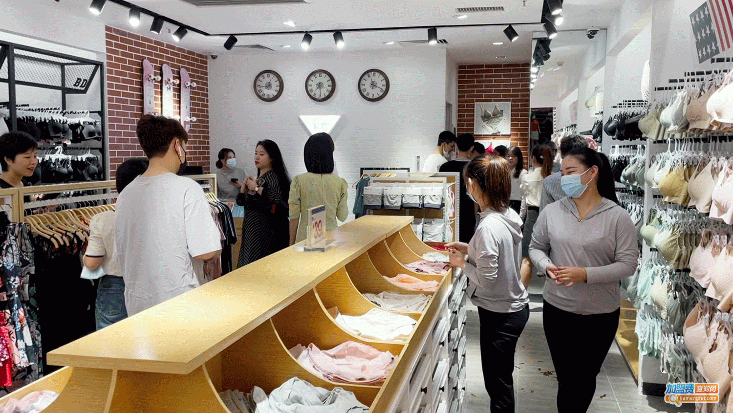 玩炫登场 | BD内衣天娱店十周年庆