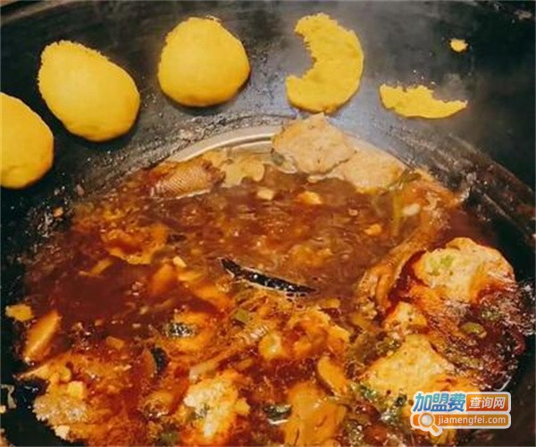 佰事晟渔村铁锅炖加盟费