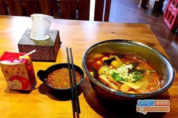 乐乐麻辣烫加盟费