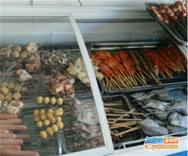 小方桌碳锅烧烤加盟费