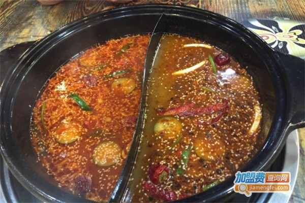 红小牛串串香火锅加盟