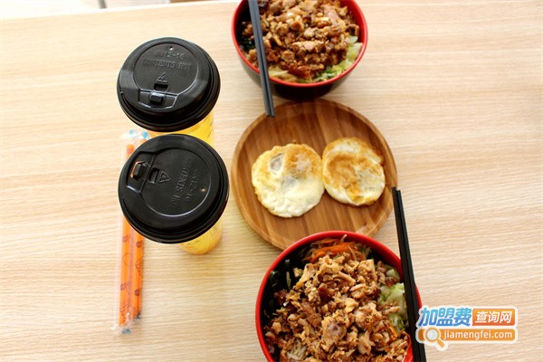 董小姐烤肉饭加盟