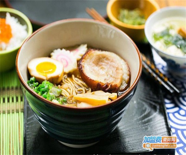 野熹日式拉面盖饭加盟费