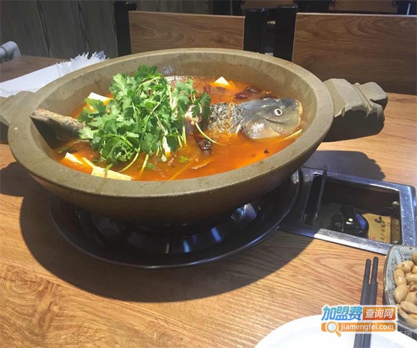 养生滋补石锅鱼