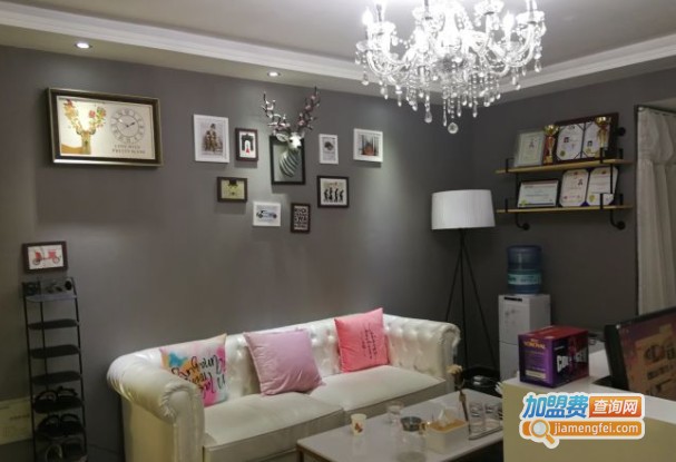 And U皮肤管理中心加盟费