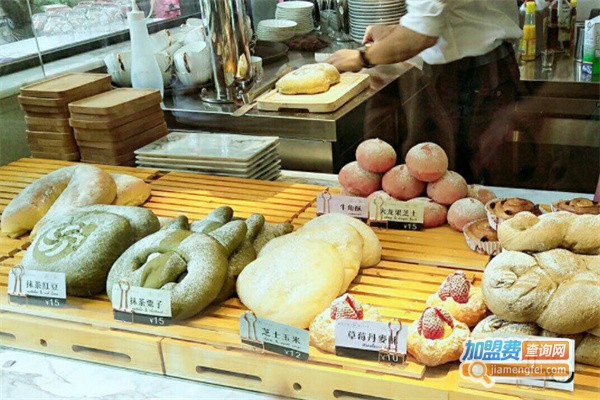 98经典面包坊加盟