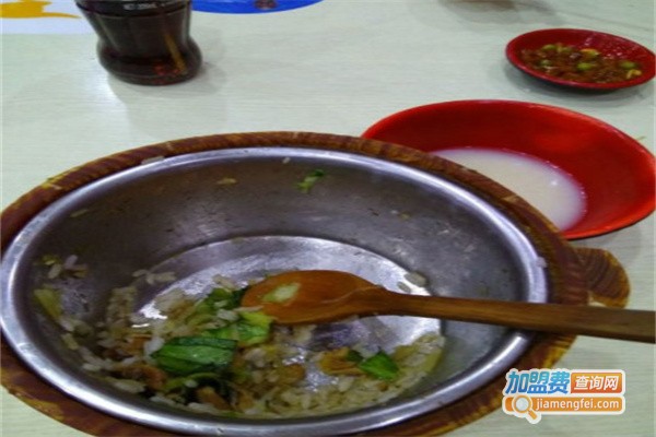 一桶天下烤肉木桶饭加盟