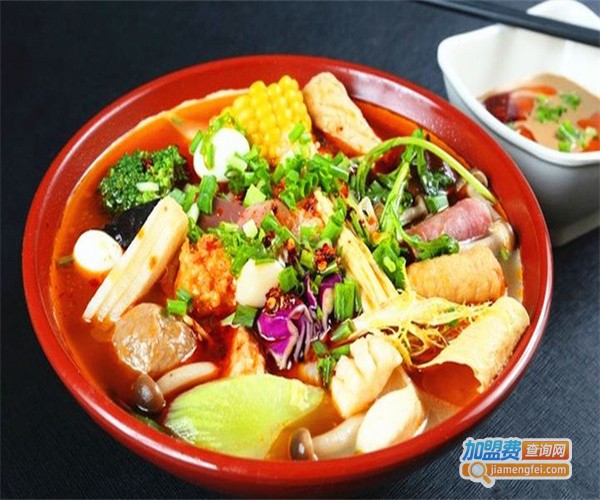 一品香骨汤麻辣烫加盟费