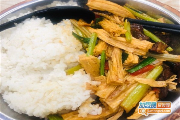 刘记木桶饭瓦罐汤加盟