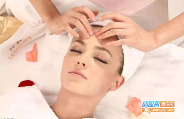 依美美容美体加盟