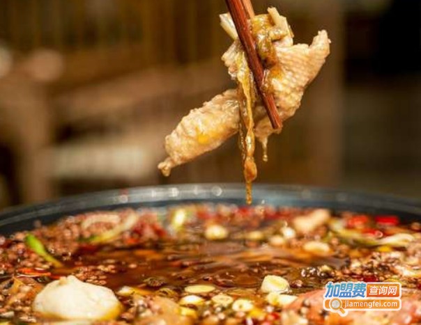 钟家老坛酸菜鸡加盟费