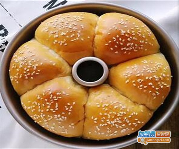 雨果烘焙加盟费