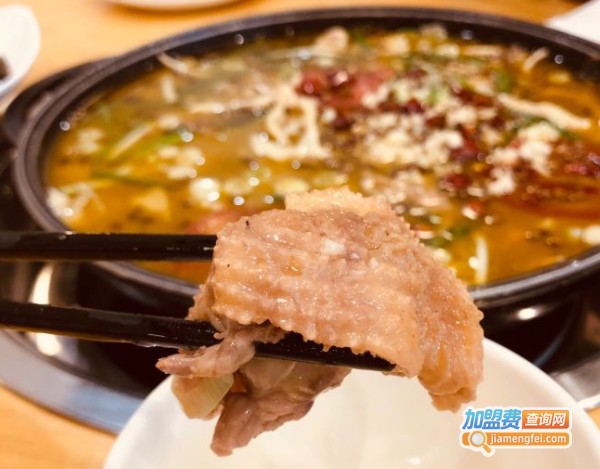 钟家老坛酸菜鸡加盟费